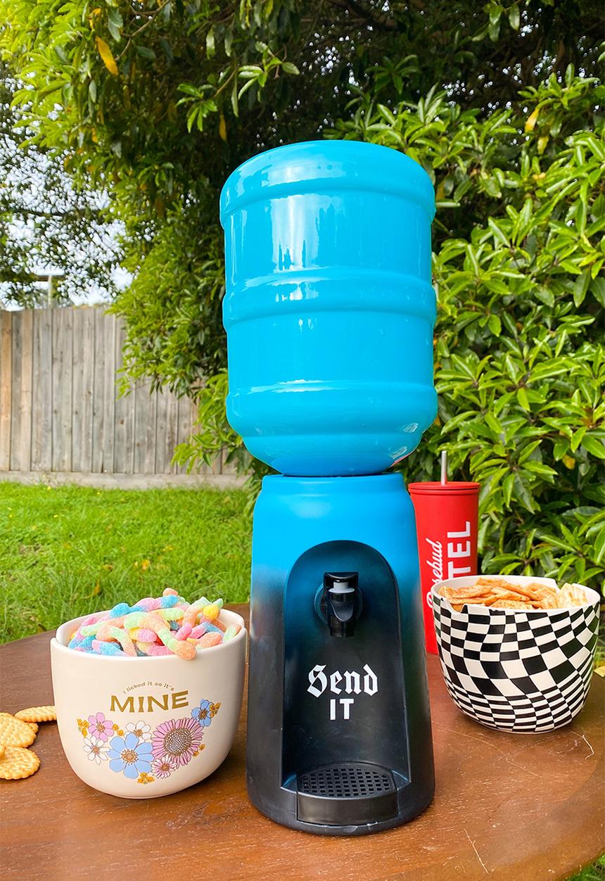 Typo - Desktop water dispenser 2.0-send it