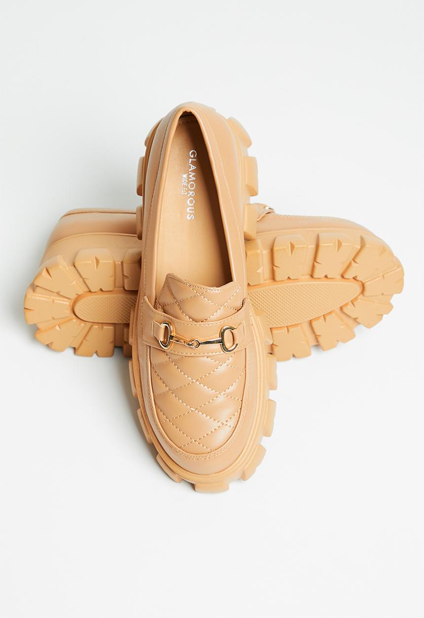 Glamorous - Quilted wide fit lug sole loafer - camel