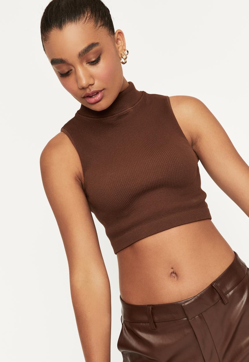 Supré  - Gigi mock neck seamfree top - choc top