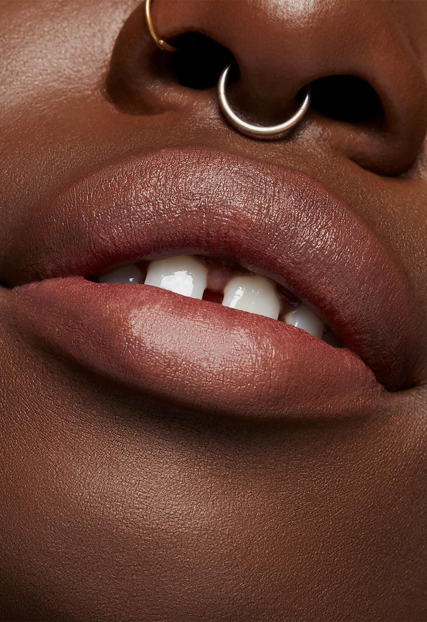 MAC - Lunar Luck Powder Kiss Lipstick - Enveloped in Luck