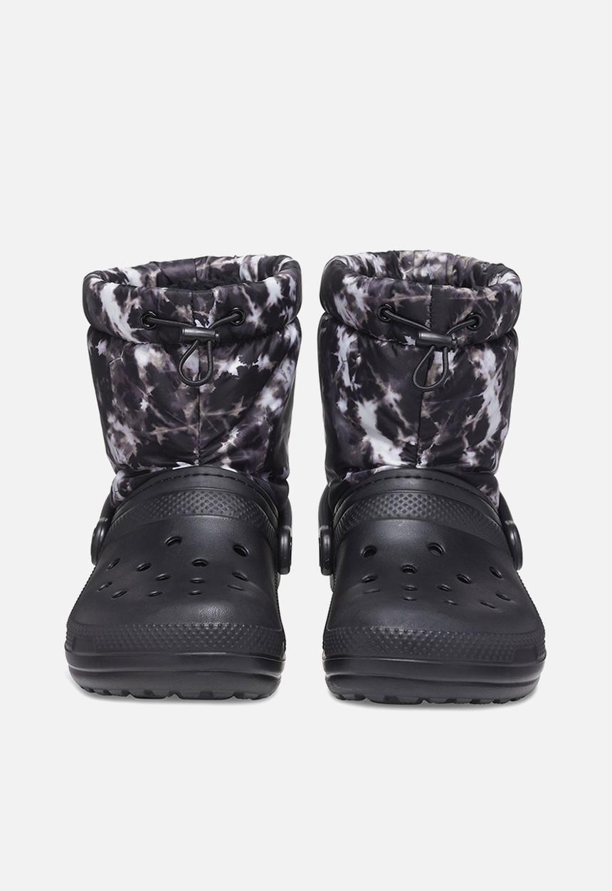 Crocs - Classic lined neo puff tie dye boot - black