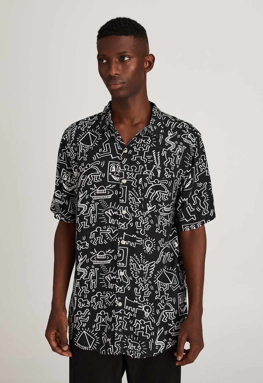 Cotton On - Keith Haring short sleeve shirt - washed black 