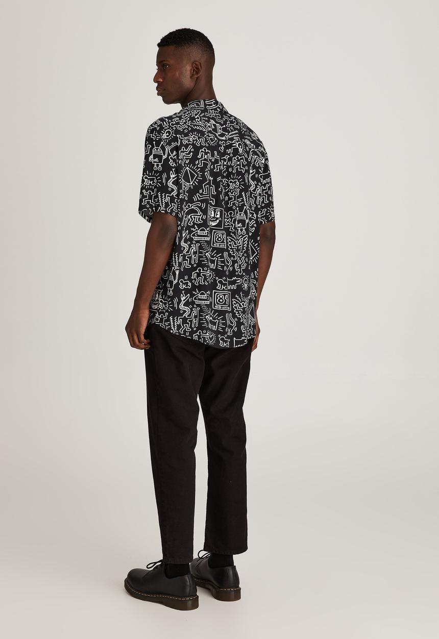 Cotton On - Keith Haring short sleeve shirt - washed black 