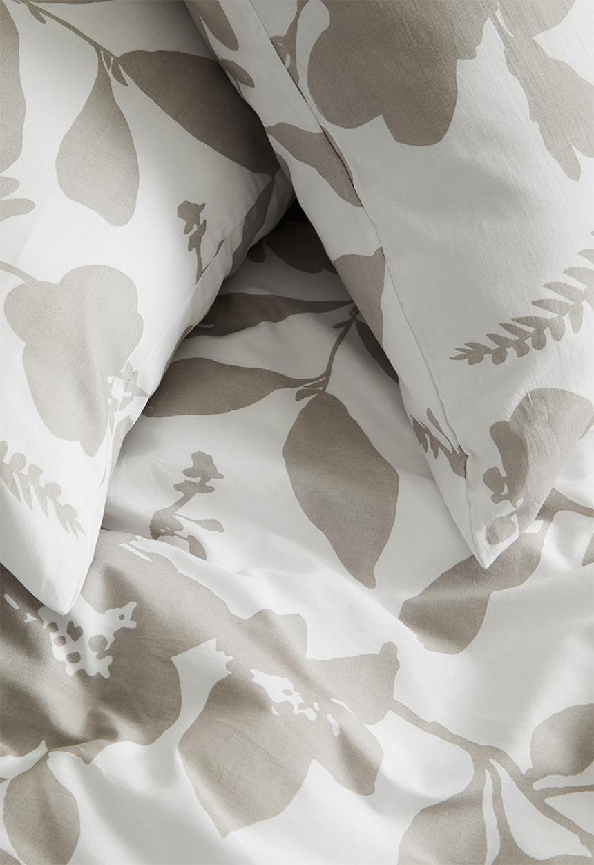 Sixth Floor - Cut out floral printed duvet set - natural