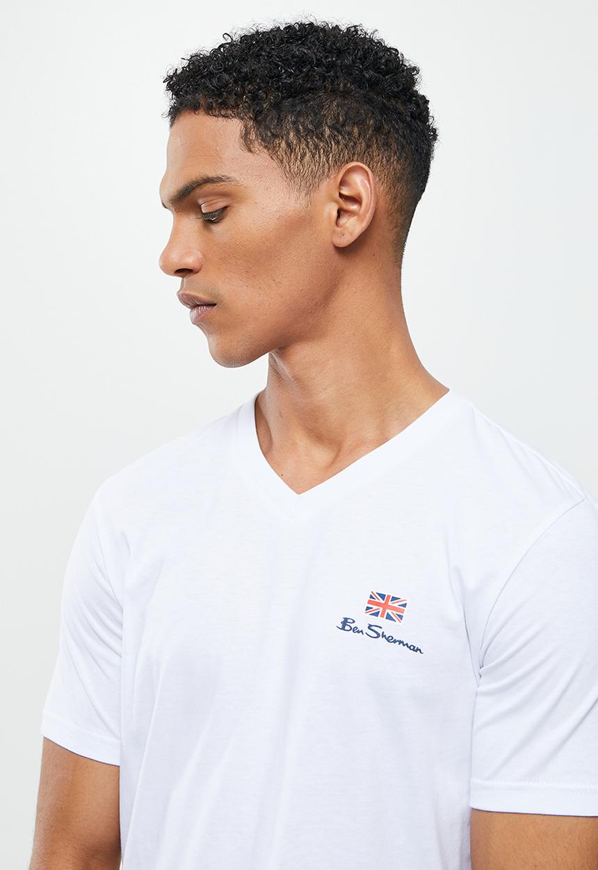 Ben Sherman - Basic short sleeve v-neck ben tee - white