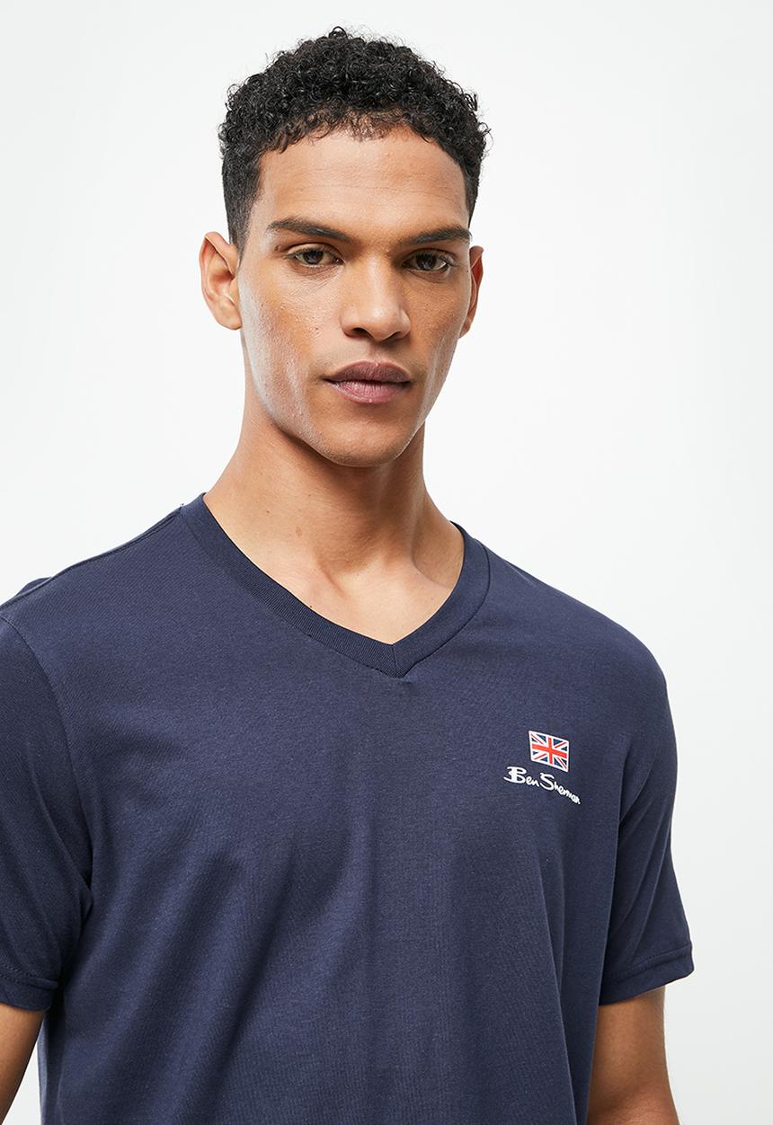 Ben Sherman - Basic short sleeve v-neck ben tee - navy