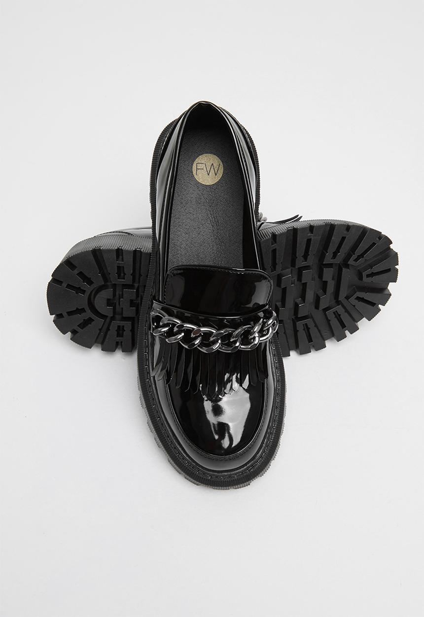Footwork - Brianna chunky chain loafer - black