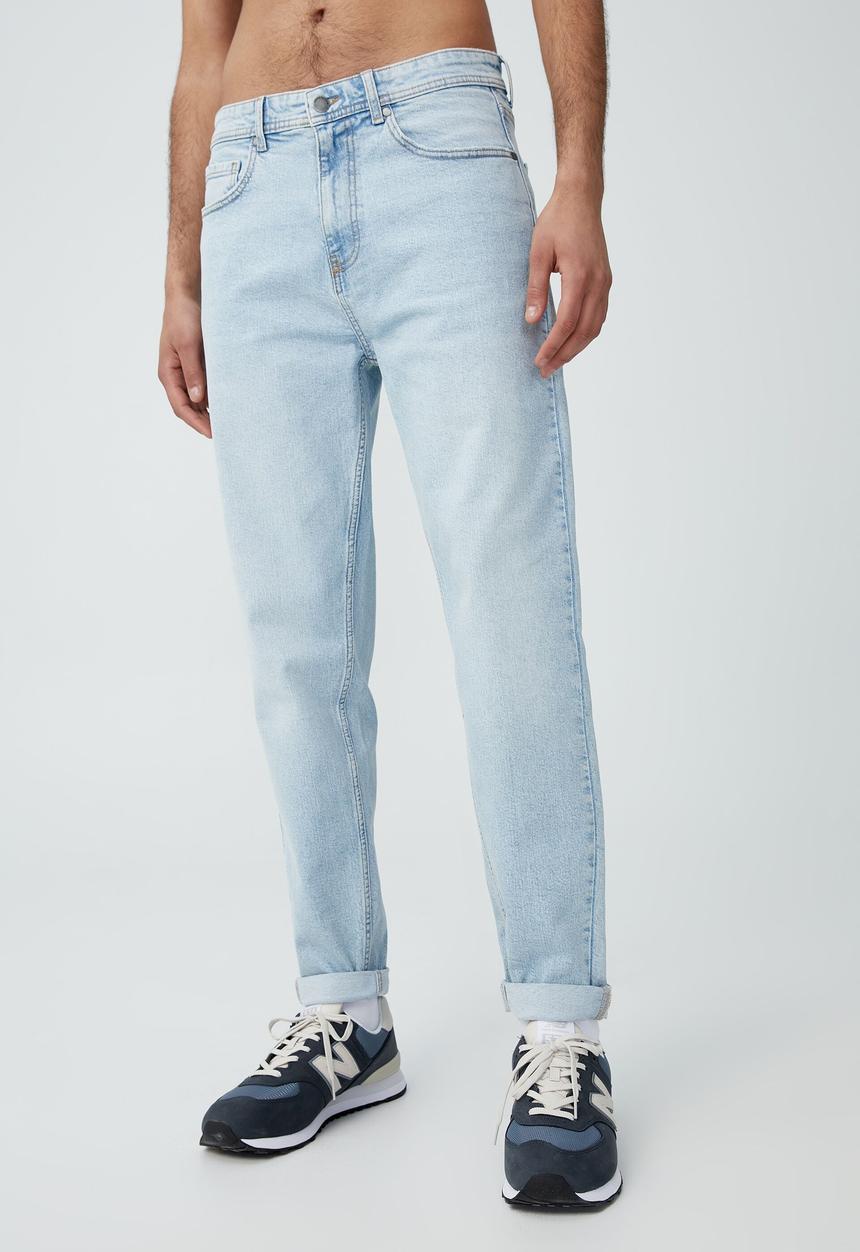 Cotton On - Relaxed tapered jean - vapour blue