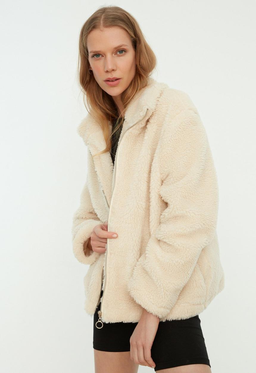 Trendyol - Stand up collar zipper closure coat - ecru