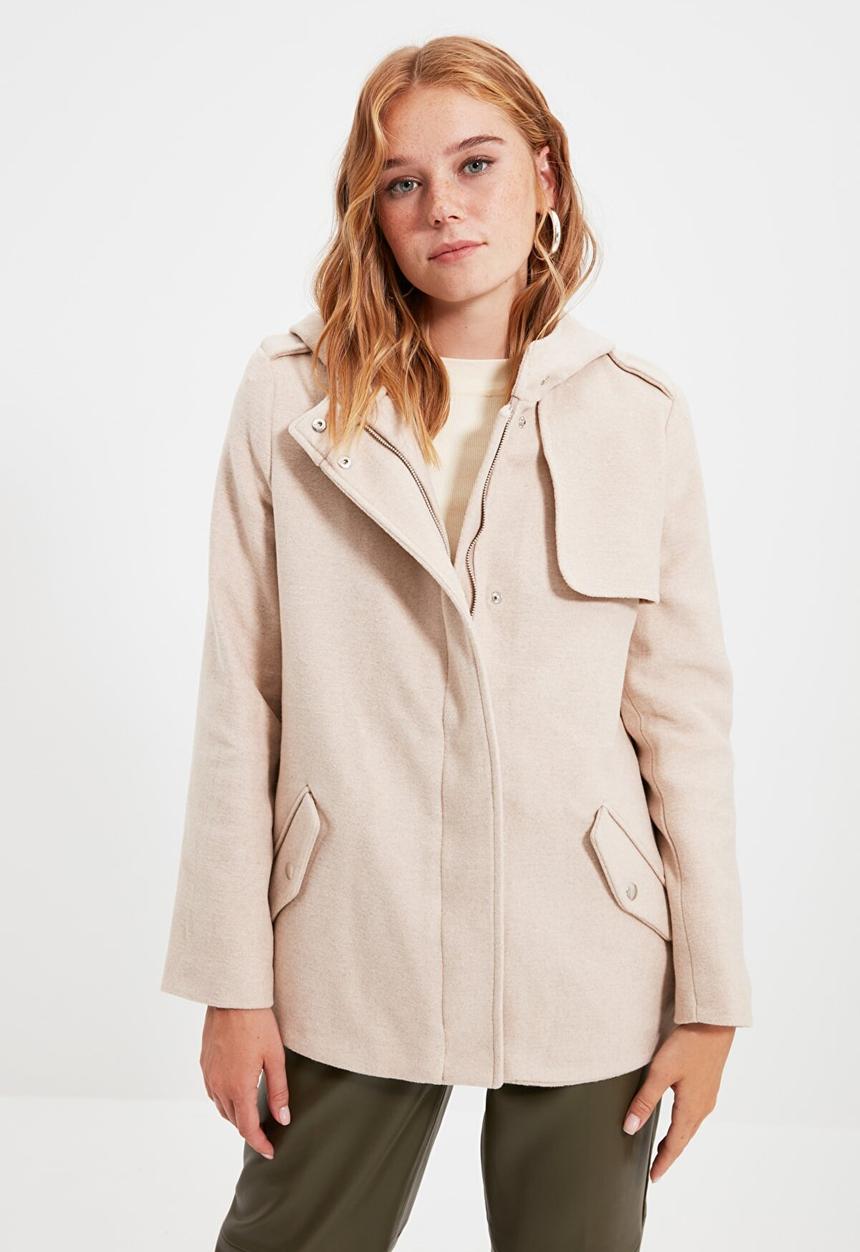 Trendyol - Hooded zipper closure cachet coat - beige