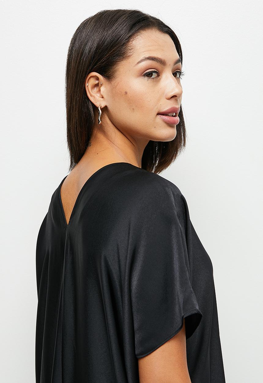 MILLA - Satin kaftan - black