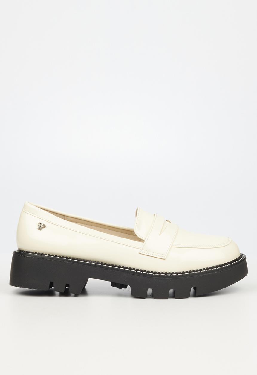 Butterfly Feet - Rileigh 1 lug sole loafer - bone