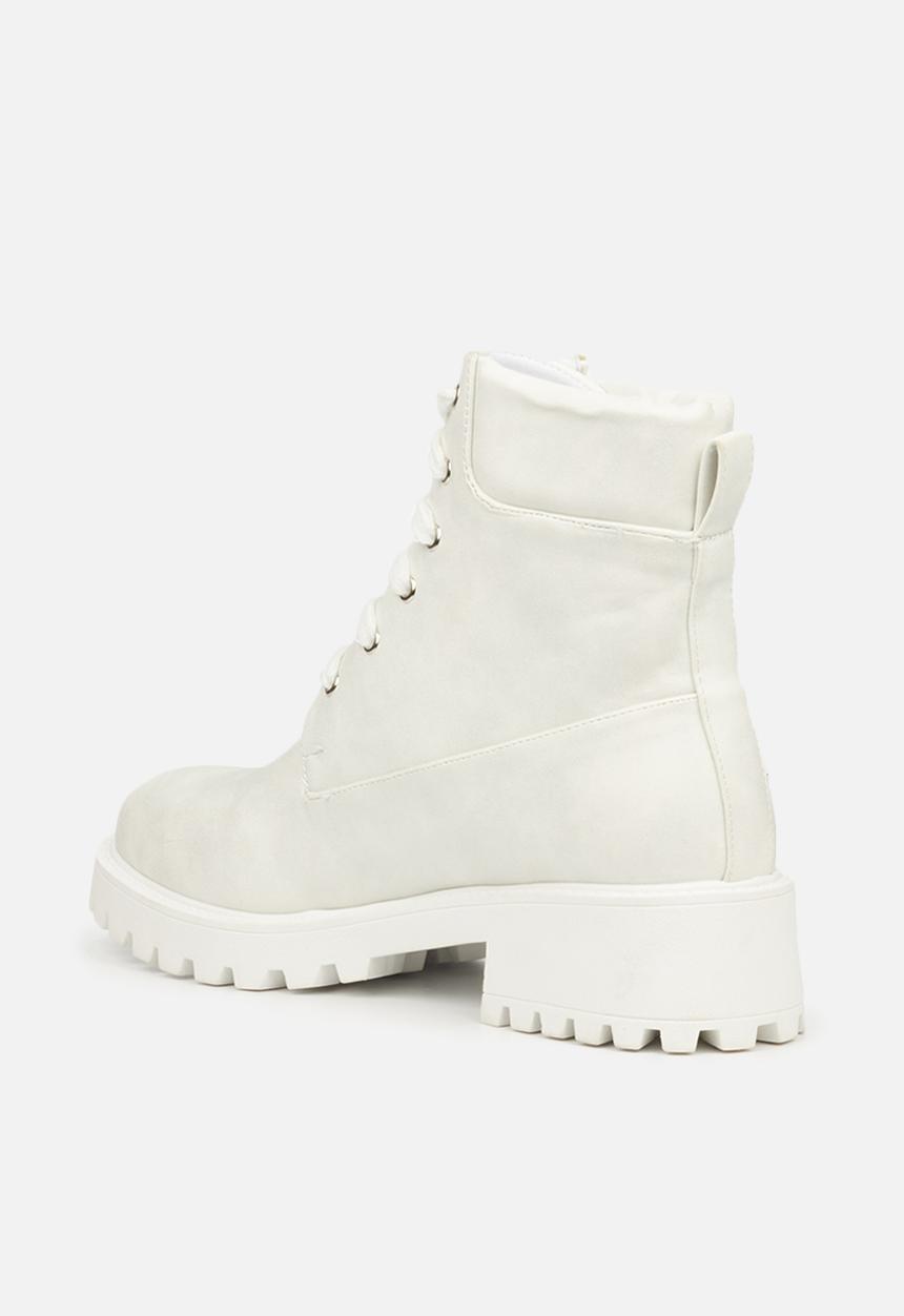 Butterfly Feet - Furr 2 lace up ankle boot - white