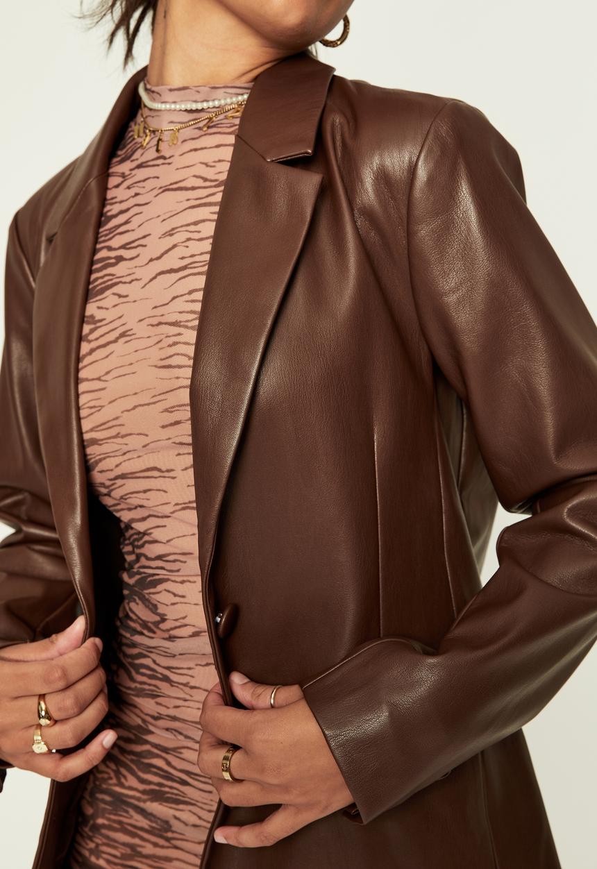 Supré  - Vegan leather blazer - choc top