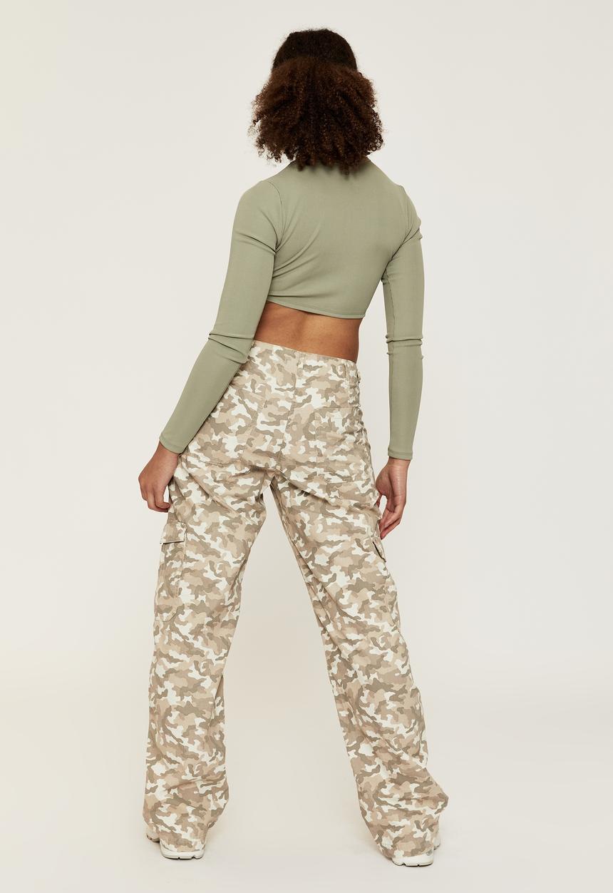 Supré  - Mikayla cargo pant - kelly camo opal