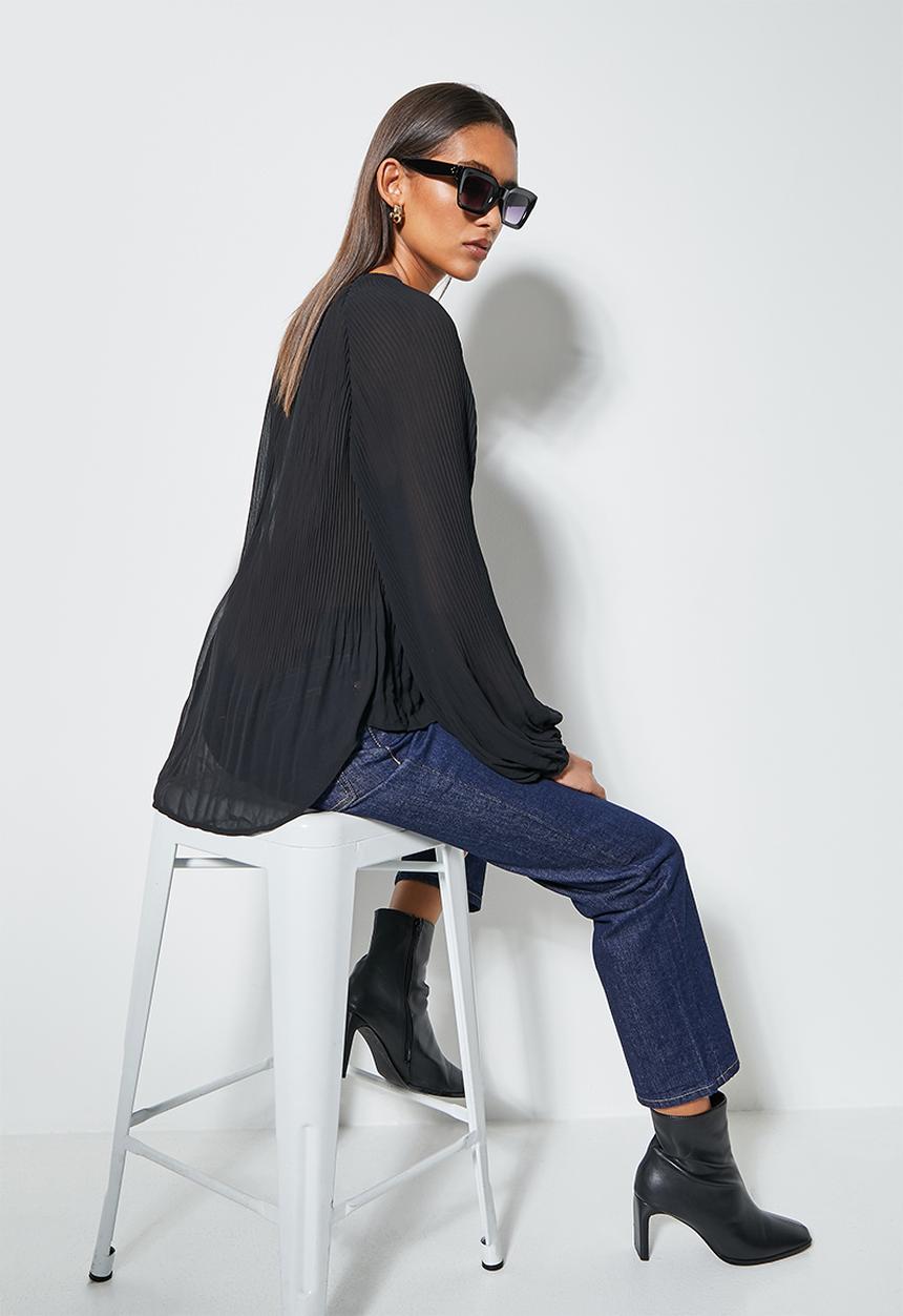 Superbalist - Mushroom pleated blouse - black