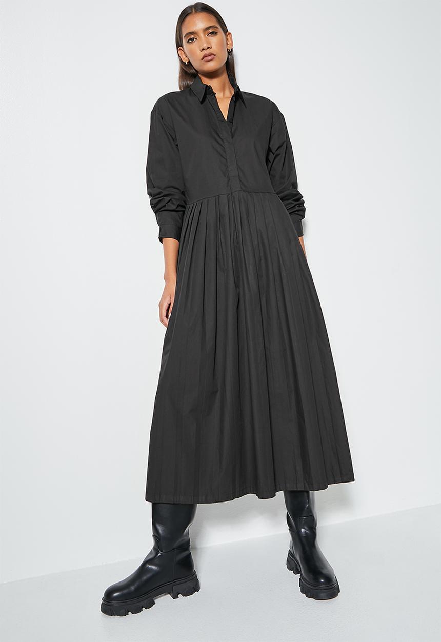 Superbalist - Pleated back shirt dress - black