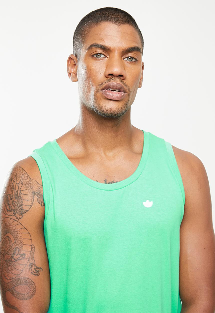 adidas Originals - Essentials Tank m - hi-res green