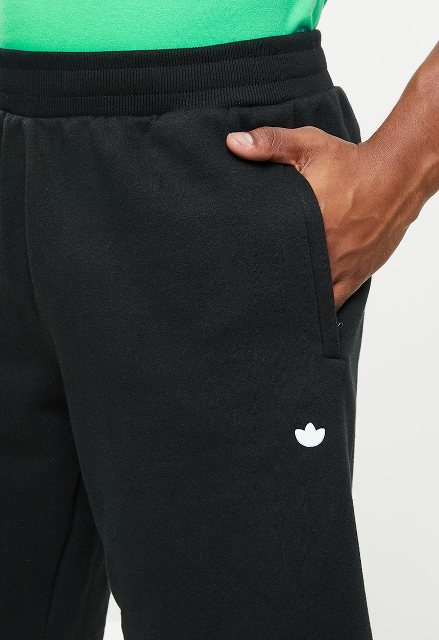 adidas Originals - Essential Trefoil Shorts - black