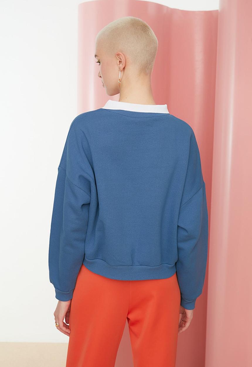 Trendyol - Printed boyfriend sweatshirt - indigo
