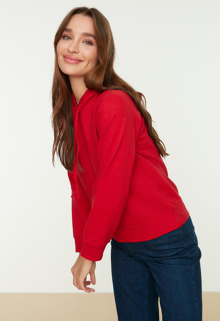 Trendyol - Hooded basic knitted thin sweatshirt - red