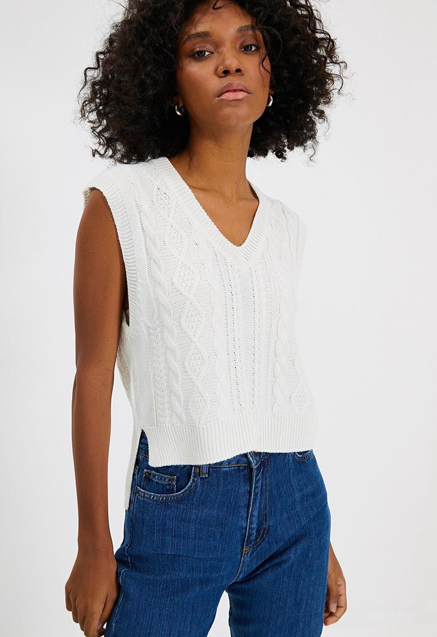 Trendyol - Knitted detailed knitwear sweater  - ecru
