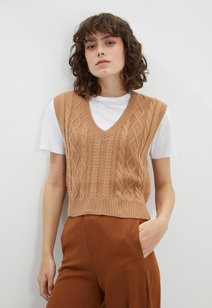 Trendyol - Knit detailed knitwear sweater  - camel