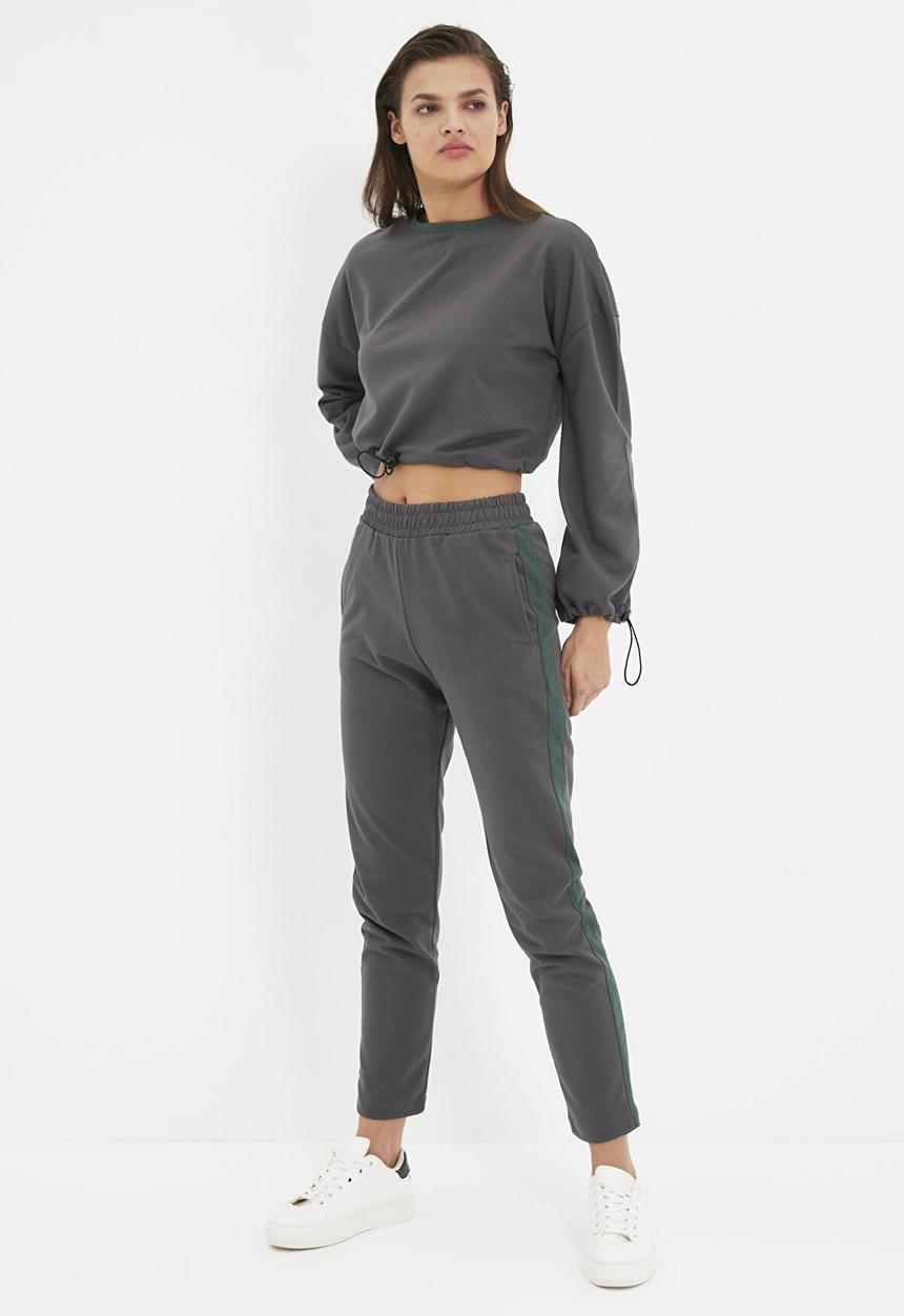 Trendyol - Stripe detailed crop knitted slim tracksuit set  - anthracite