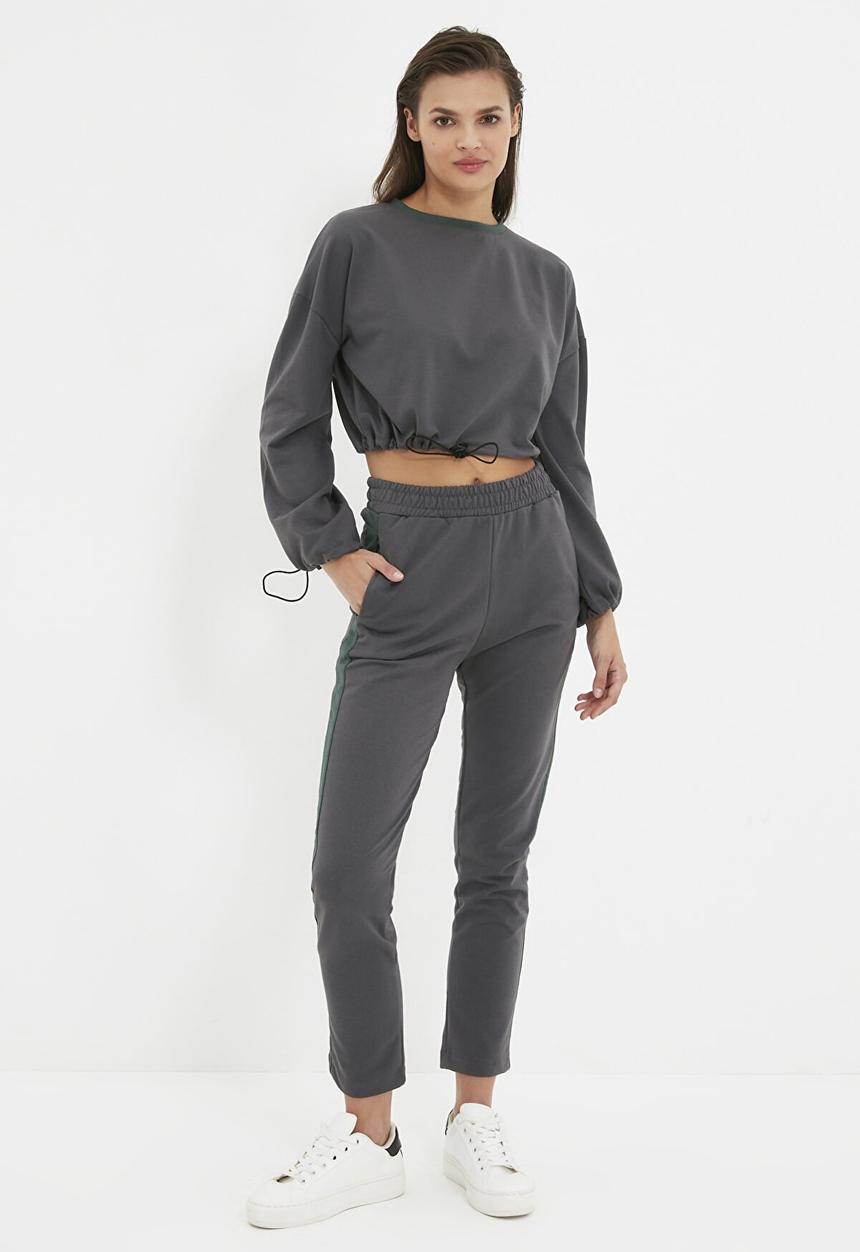 Trendyol - Stripe detailed crop knitted slim tracksuit set  - anthracite