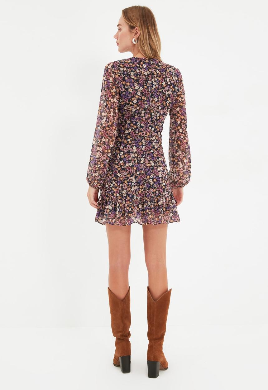 Trendyol - V-neck dress - multi 