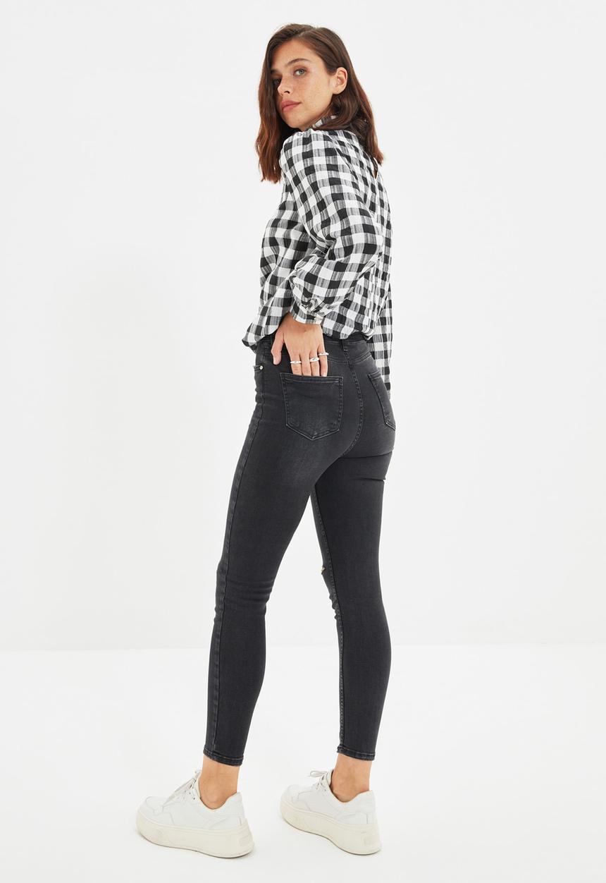 Trendyol - Ripped detailed high waist skinny jeans - black