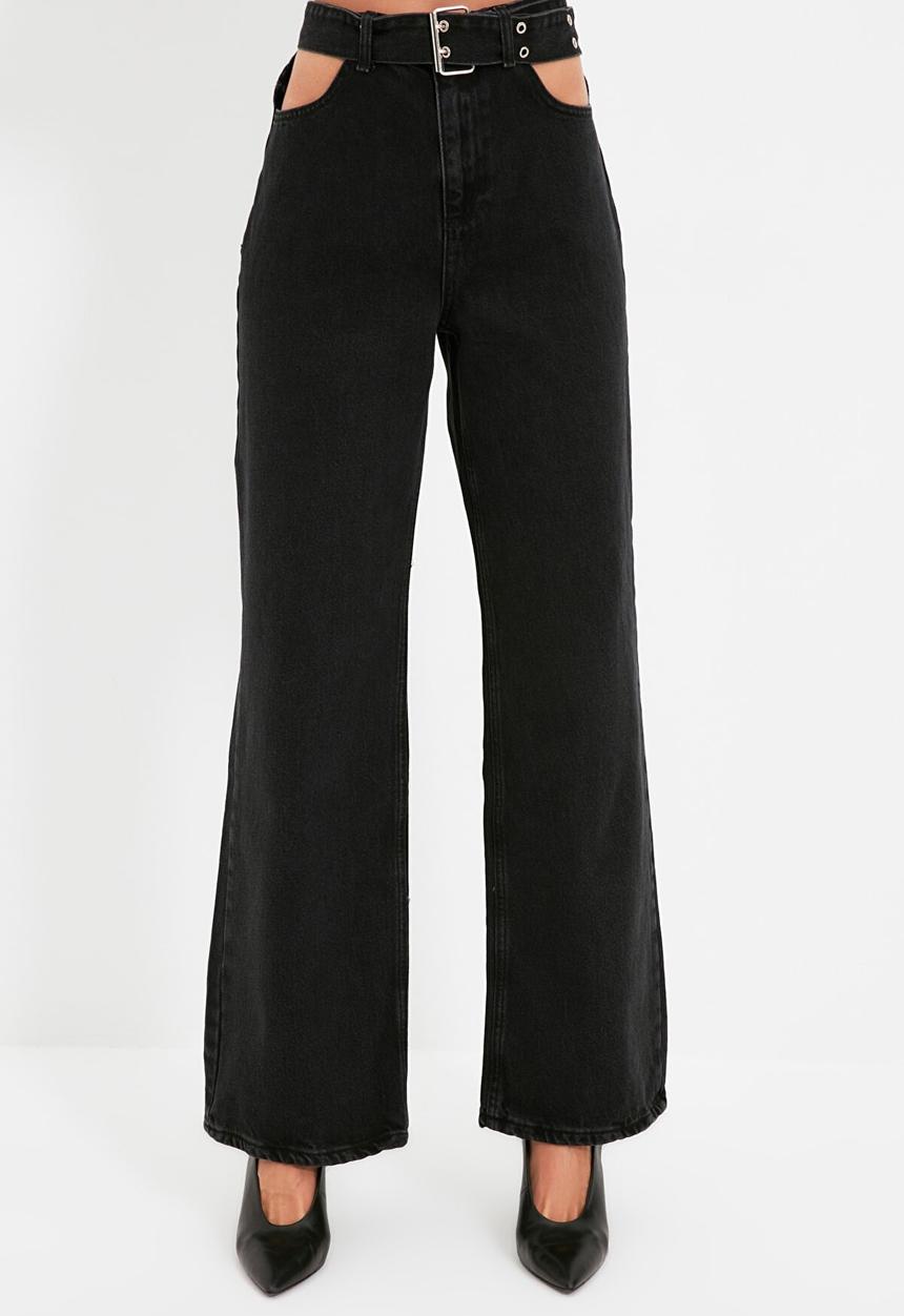 Trendyol - Cut out detailed belted high waist 90's wide leg jeans - black