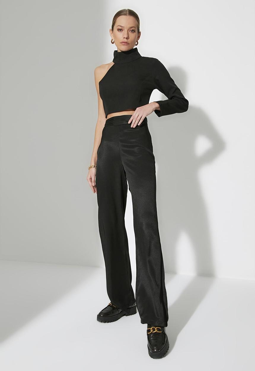Trendyol - Flare fit trousers - black