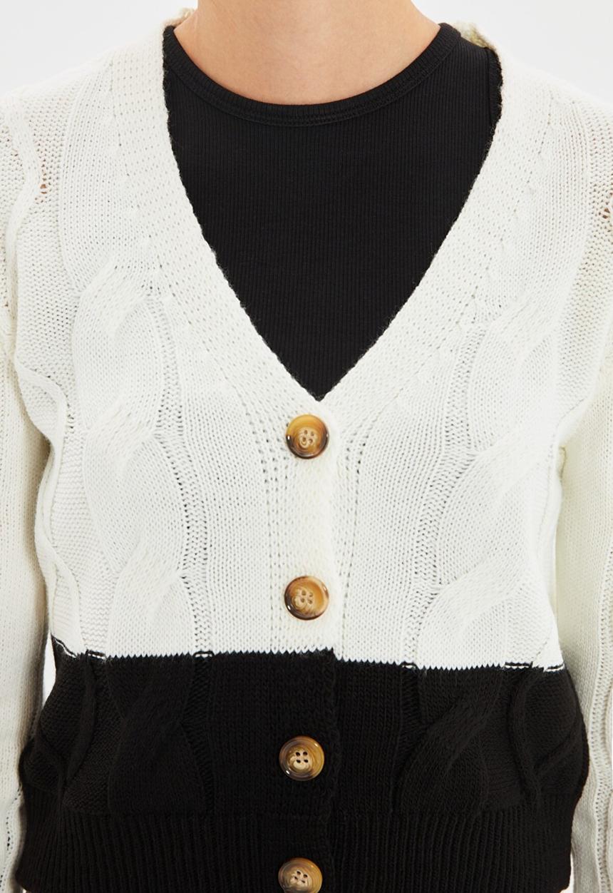 Trendyol - Crop knitwear cardigan - ecru