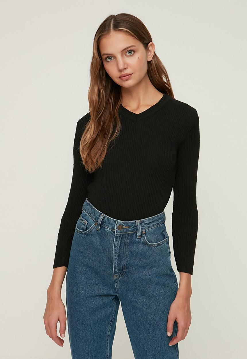 Trendyol - Cut out detailed knitwear sweater - black