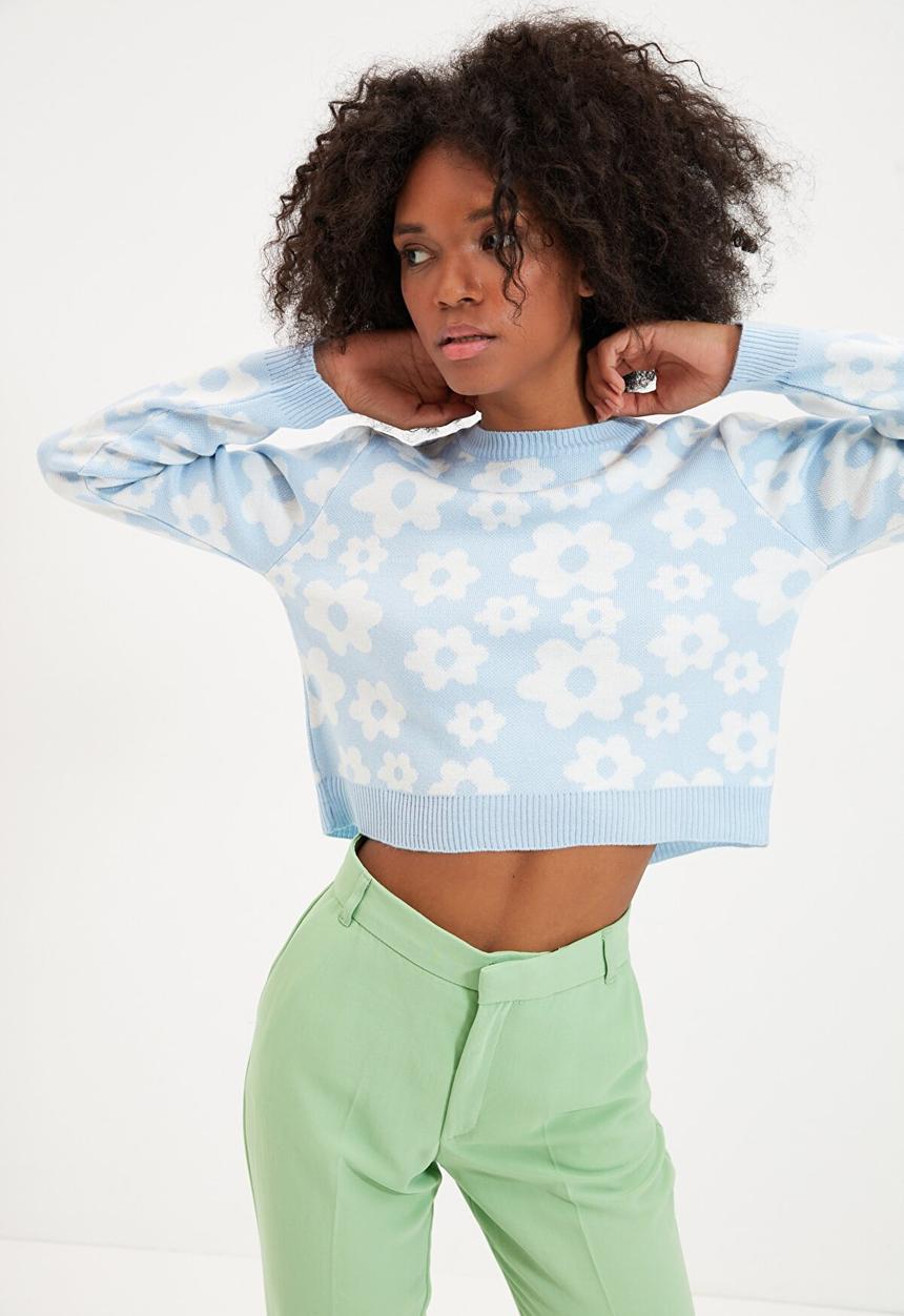 Trendyol - Jacquard crop knitwear sweater - light blue