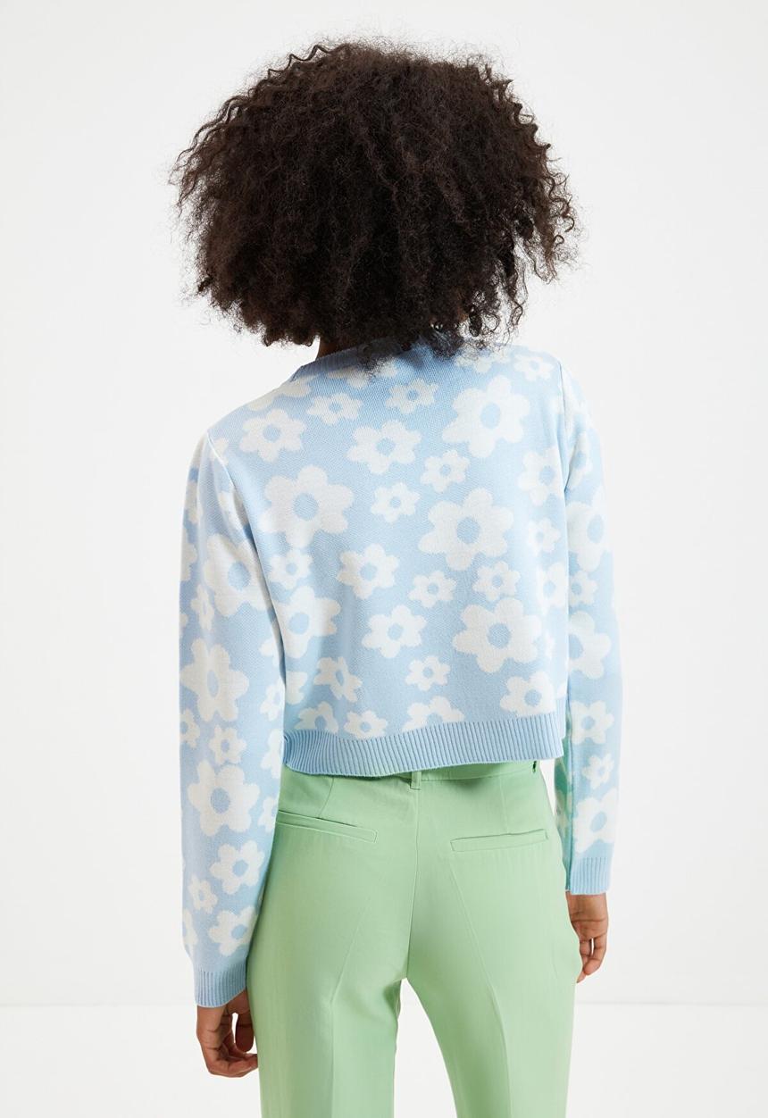 Trendyol - Jacquard crop knitwear sweater - light blue