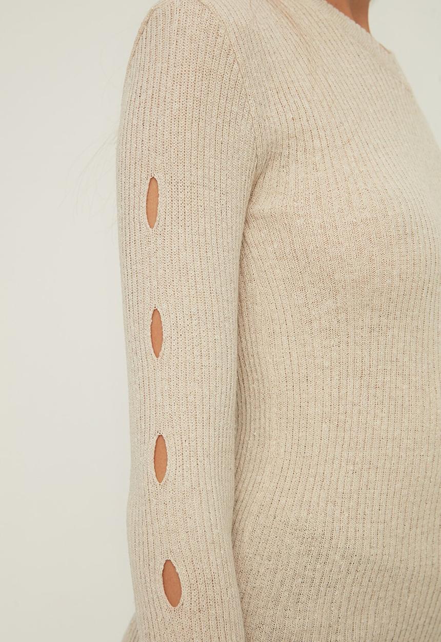 Trendyol - Cut out detailed knitwear sweater - ecru