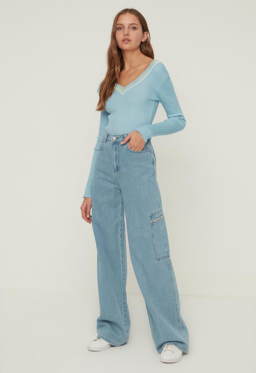 Trendyol - Double breasted collar knitwear sweater - light blue