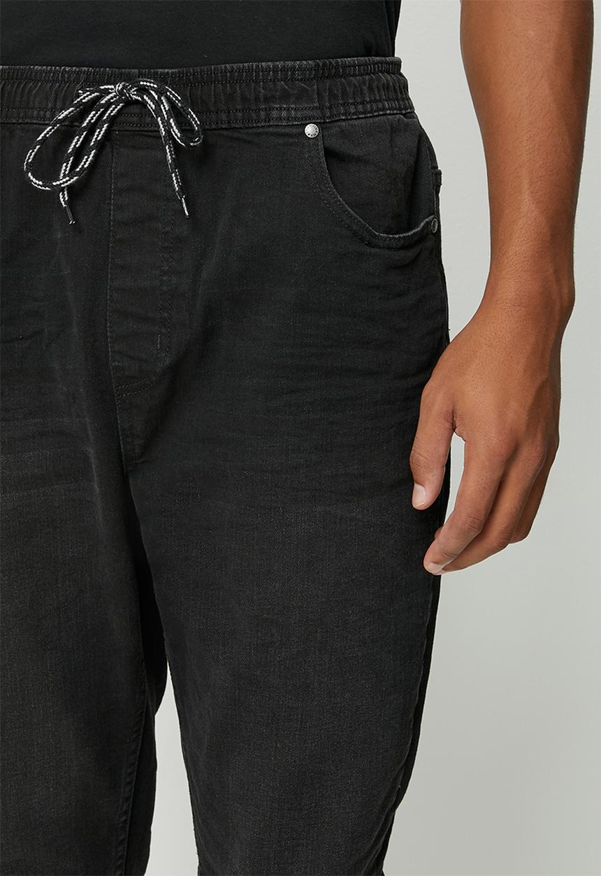 STYLE REPUBLIC - Byron tapered fit jogger jeans - washed black