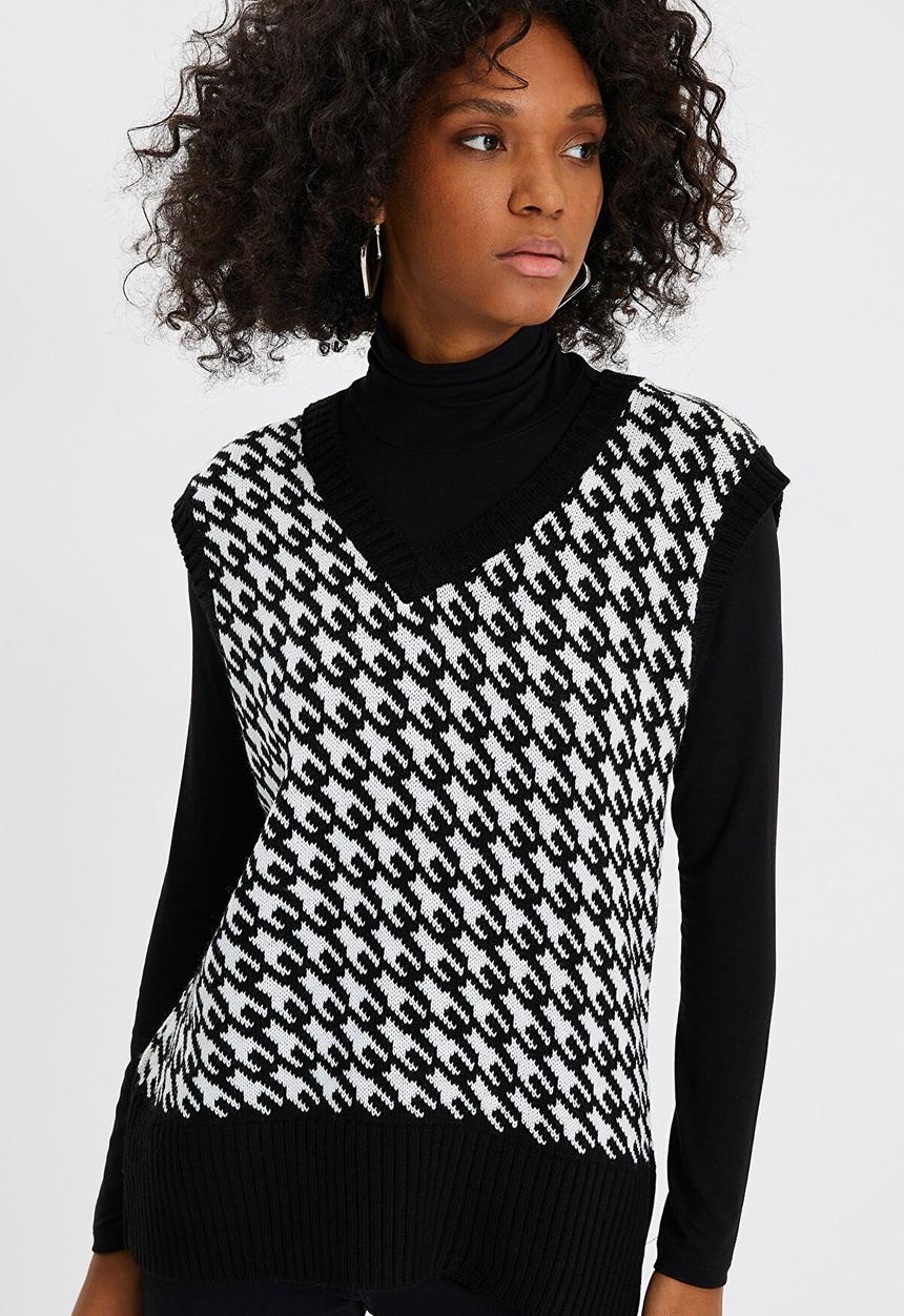 Trendyol - Jacquard knitwear sweater - black