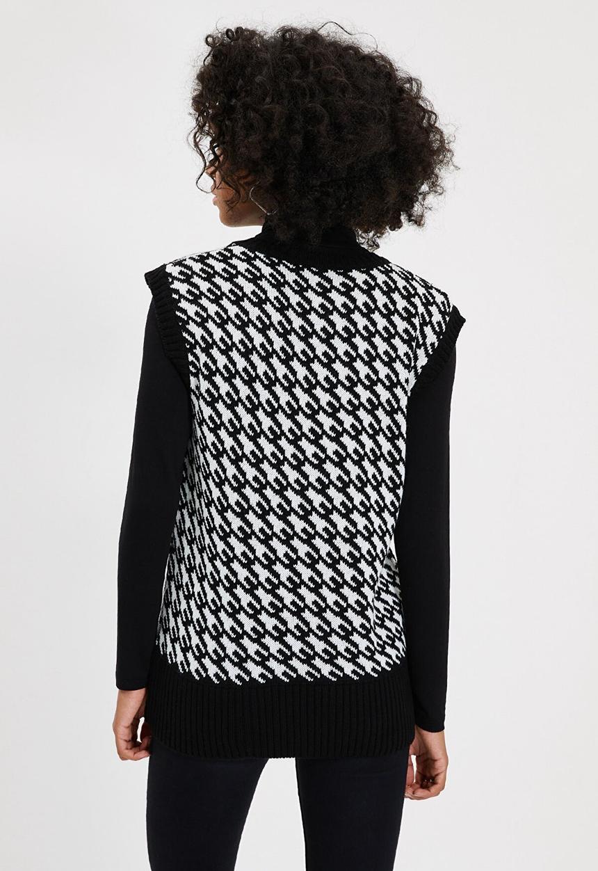 Trendyol - Jacquard knitwear sweater - black
