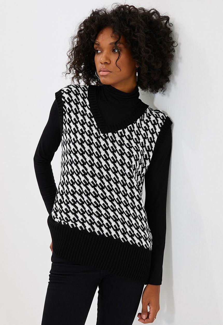 Trendyol - Jacquard knitwear sweater - black
