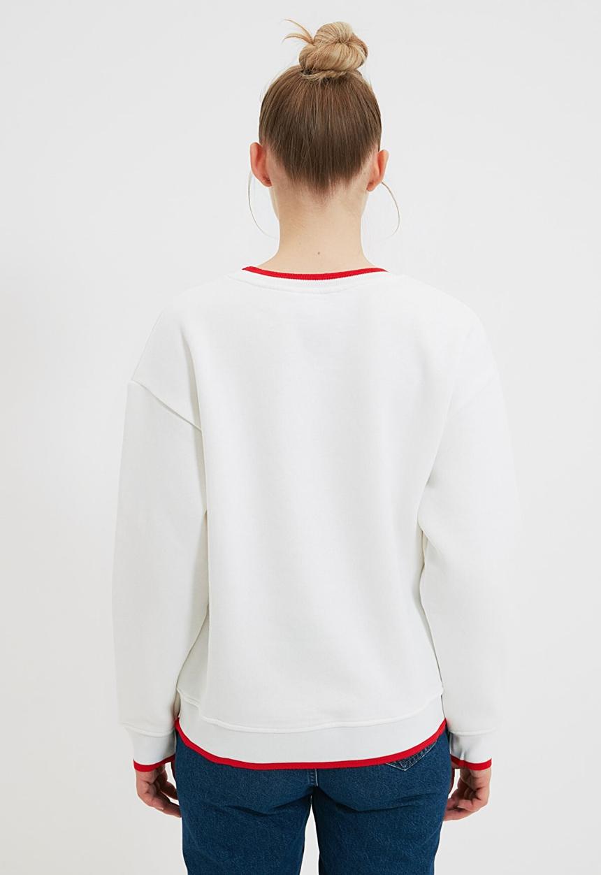Trendyol - Embroidered loose pattern raised knitted sweatshirt - ecru