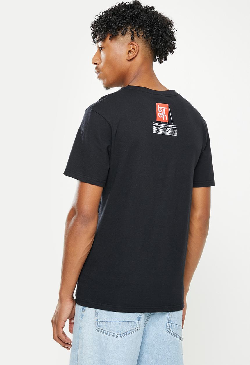 Butan - Panthers mascot - barber - black