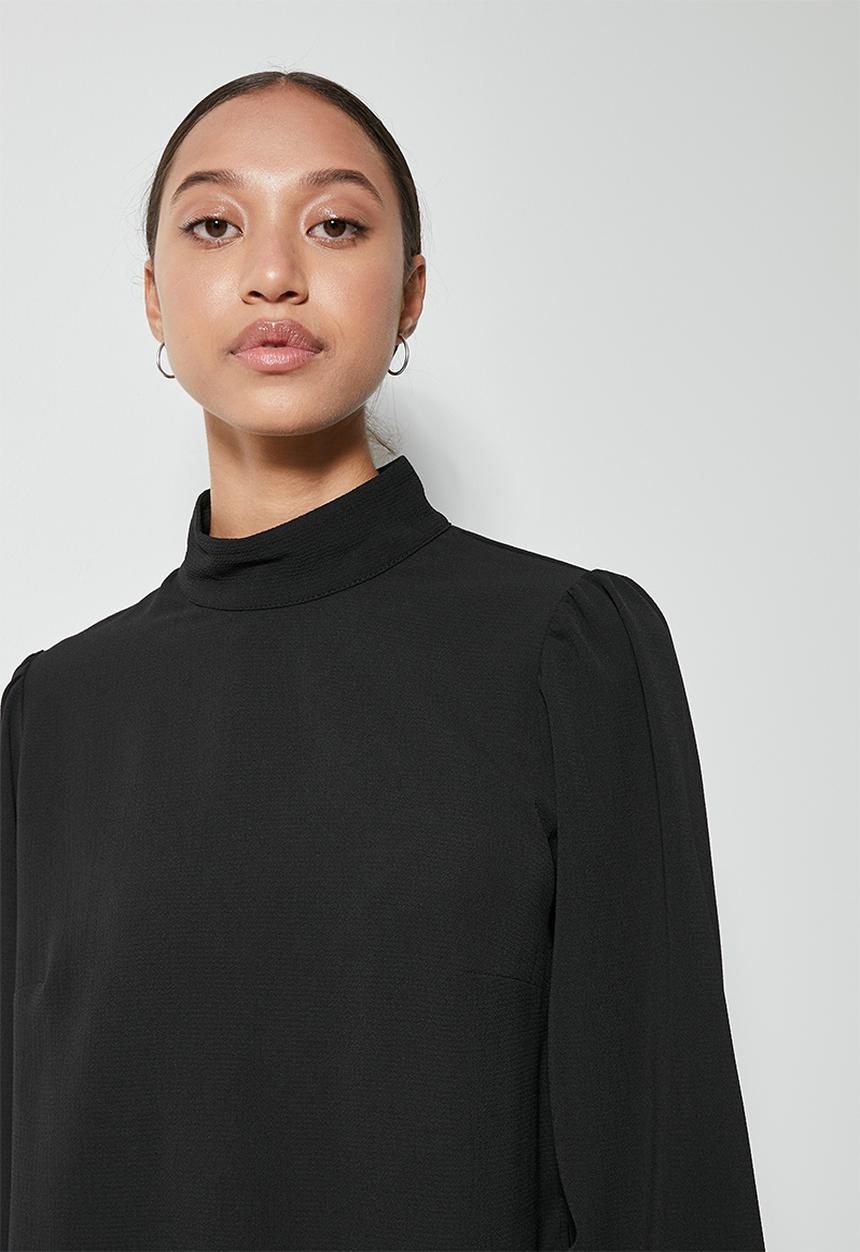 Superbalist - High neck funnel blouse - black