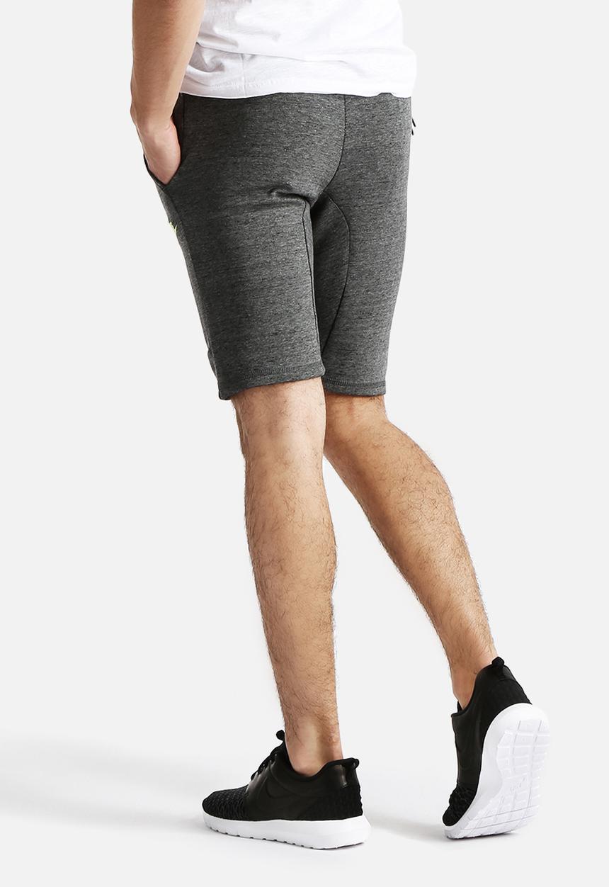Nike - Nike Tech Fleece Short