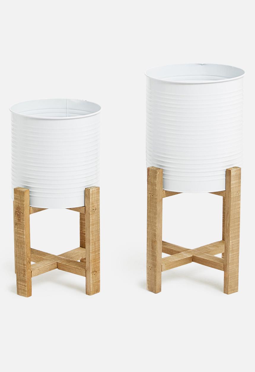 H&S - Steel planter set of 2-white