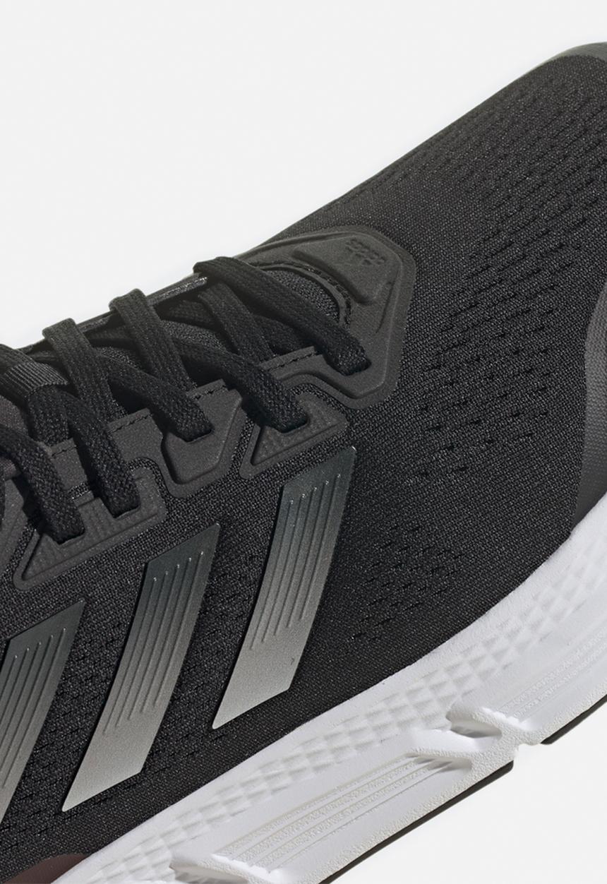 adidas Performance - Questar