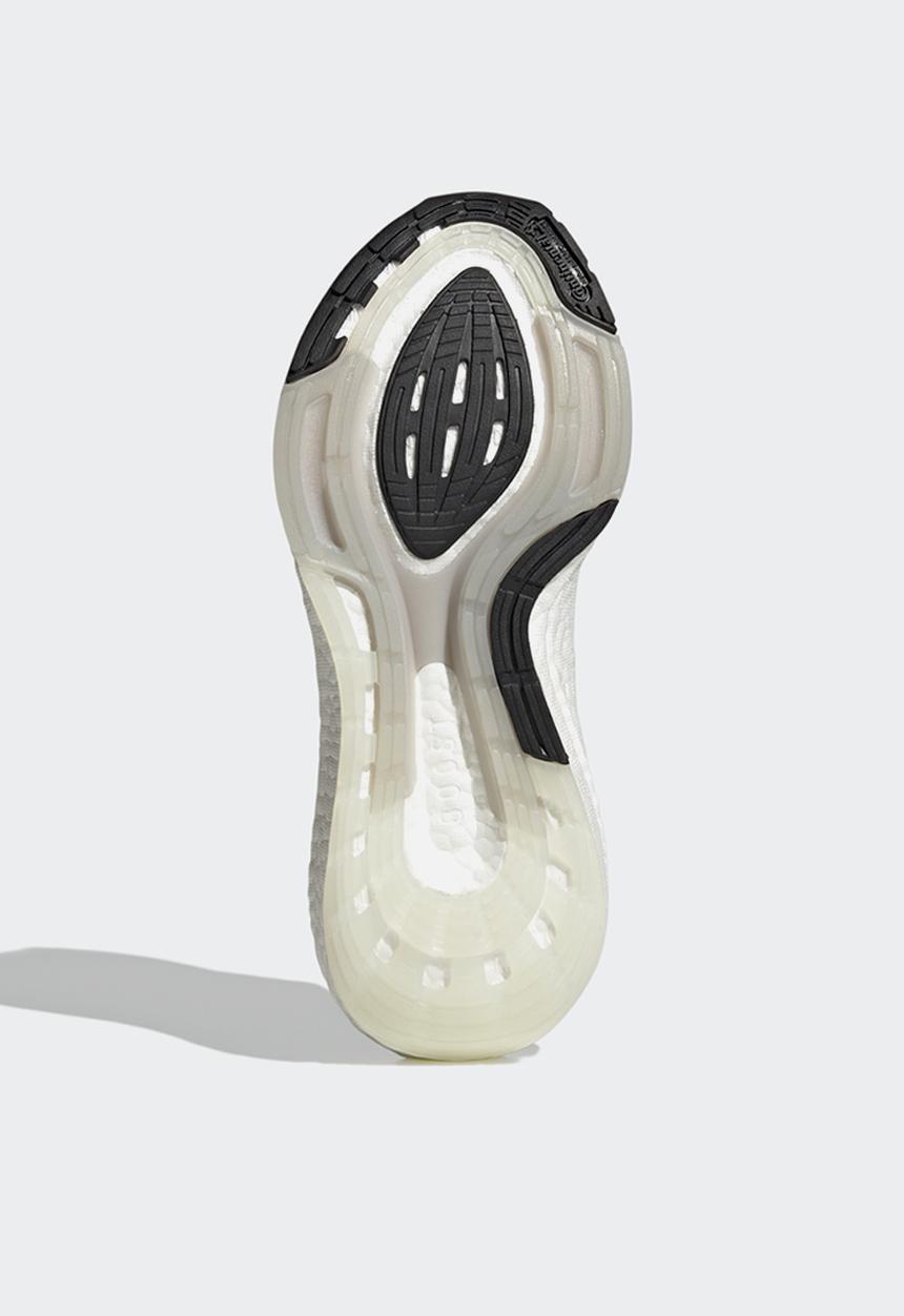 adidas Performance - Ultraboost 22